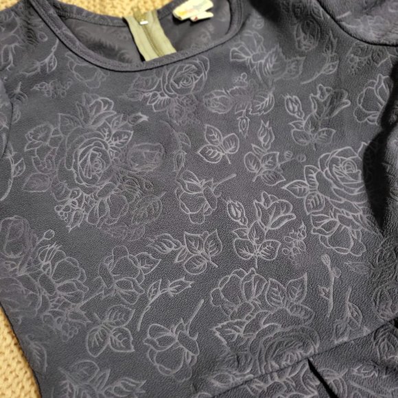 LuLaRoe - Purple floral dress - Picture 4 of 4